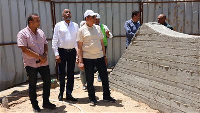 محافظ المنيا يتفقد أعمال تطوير ميداني المحطة ولوتس 