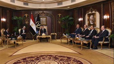 وزير الداخلية خلال اللقاء