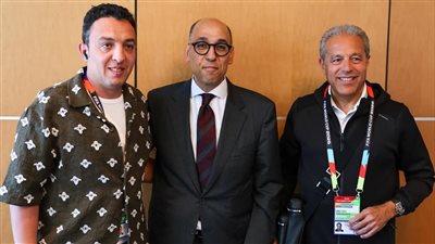 سفير مصر في كندا يستقبل بعثة منتخب مصر 