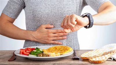 الفوائد الصحية للصيام المتقطع منها تحسين حساسية الإنسولين