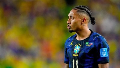 تقارير.. رافينيا وافق علي الإنضمام للهلال السعودي