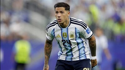 ريال مدريد يحدد هدفه الأول في الوسط.. إنزو فرنانديز على رأس القائمة