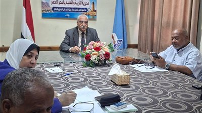 غرفة عمليات تعليم البحر الأحمر تتابع امتحانات الثانوية العامة لحظة بلحظة لضمان انتظام اللجان
