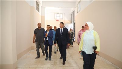 جولة لمحافظ دمياط داخل مخزن الأدوية الإقليمي لمتابعة أعمال الترميم والتطوير