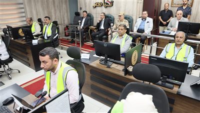 محافظ المنوفية يشهد اصطفاف معدات المحافظة للوقوف على جاهزيتها لمجابهة الأزمات والكوارث..صور
