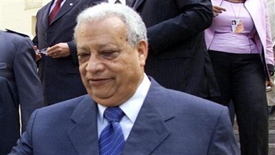 التحريات تُفجر «مفاجأة» بشأن سرقة منزل الدكتور عاطف عبيد رئيس الوزراء الأسبق