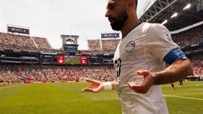 محمد صلاح قائد منتخب مصر 