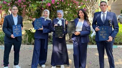 باستخدام الكركديه وطحلب الأولفا.. ابتكار طلابي بجامعة بنها لمكافحة أخطر أمراض البطاطس