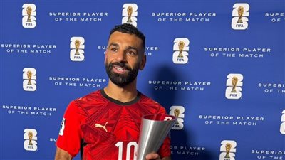 محمد صلاح.. قائد يصنع الفارق ويتوج بجائزة رجل مباراة مصر وأستراليا