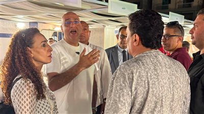 الرئيس التنفيذي لتنمية المشروعات يزور تراثنا بالساحل الشمالي لدعم صناعة أثاث دمياط