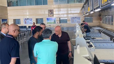 زيارة مفاجئة لوائل النشار لمطار الإسكندرية