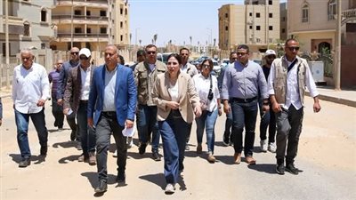 وزيرة الإسكان تتفقد الحي المتميز بمدينة بدر استجابة لشكاوى 