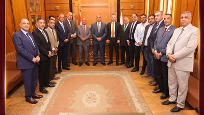 نقيب المحامين يبحث بروتوكول تعاون مع نقابة أطباء الأسنان لإعادة خدمات علاج الأسنان للمحامين
