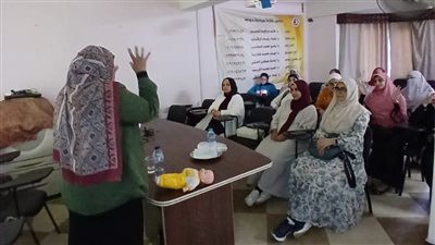 مديرية صحة دمياط تنظم تدريبًا للصيادلة ضمن مبادرة الألف يوم الذهبية 