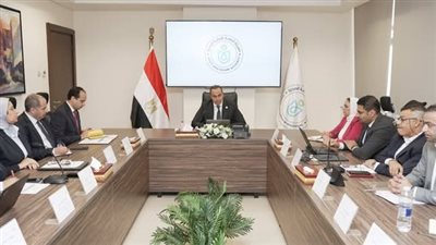 رئيس هيئة الرعاية الصحية يوجه بتطوير الخدمات وتقليل قوائم انتظار المرضى