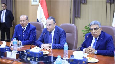 وزير التعليم العالي من جامعة المنصورة: ربط البحث العلمي بالصناعة أولوية وطنية 