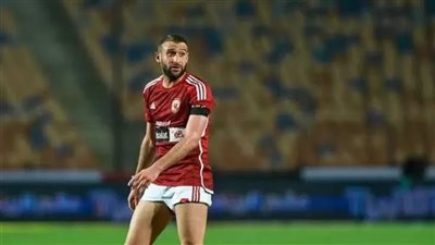 اقترب من الرحيل.. عموتة يحيل ملف عمر كمال لإدارة الأهلي 