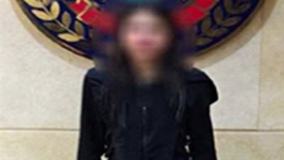 ضبط صانعة محتوى لنشرها فيديوهات خادشة للحياء بالجيزة 