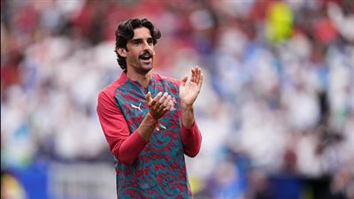 أهلي جدة يقترب من حسم صفقة ترينكاو لاعب سبورتنج 