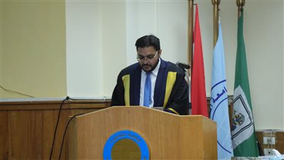 منح الباحث ماجد رضوان حامد درجة الدكتوراه عن دراسة لتعزيز الحوكمة بالجامعات الأهلية