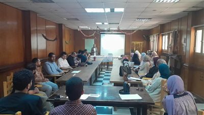 120 طبيبا يشاركون في برامج تدريبية بصحة دمياط لدعم صحة الأم والطفل
