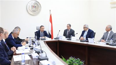 وزير التعليم العالي: وجهنا بتوفير فرص تدريب عملي وتأهيل الطلاب بمختلف المجالات