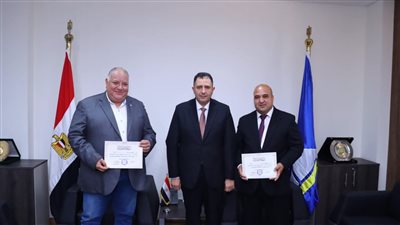 تكريم قيادات مدينة رأس البر بعد نجاح جهود تطوير الخدمات ورفع الإشغالات