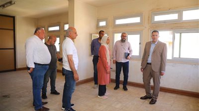 فرص استثمارية جديدة على طاولة محافظ دمياط خلال جولة ميدانية برأس البر