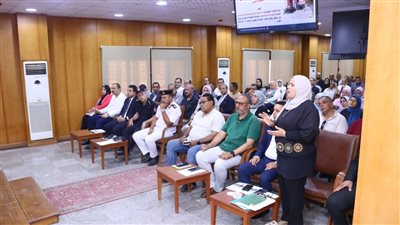 المجلس التنفيذي بدمياط يناقش المشروعات والخطة الاستثمارية وتخصيص أرض لمدرسة جديدة