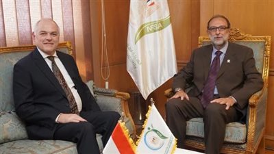 رئيس سلامة الغذاء يبحث مع السفير الأسترالي تعزيز التعاون وتبادل الخبرات