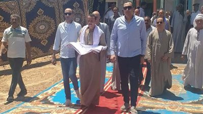 جلسة صلح عرفية تنهي خصومة ثأرية بين عائلتي القطايطة والسقاقوة بقرية سنجرج في المنيا