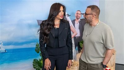 ياسمين عبد العزيز وأحمد السقا 