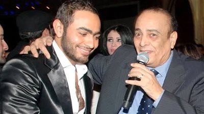 وفاة والد تامر حسني بعد صراع مع المرض