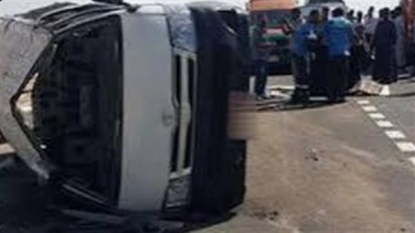 حادث انقلاب ميكروباص