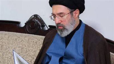 مجلس خبراء إيران: الالتزام برؤية الولي الفقيه واجبا شرعيا