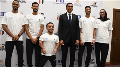 وزير الشباب ورئيس اللجنة الأولمبية يشهدان توقيع عقد رعاية بين cib وروابط الرياضية