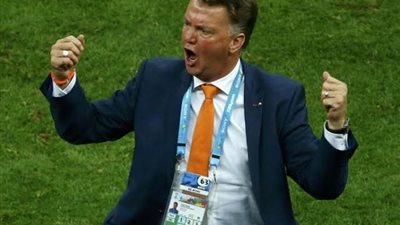بعد شفائه من السرطان.. فان جال يبدي جاهزيته للعودة لتدريب هولندا