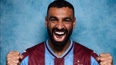 محمد صلاح ينتقل إلي نادي طرابزون التركي لمدة موسمين 