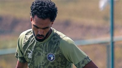 مهند لاشين وزيكو وحافظ يؤدون تدريبهم الأول مع بيراميدز 