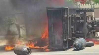 مصرع طفل متأثرًا بإصابته في حادث إنقلاب تروسيكل واشتعال النار به بقنا