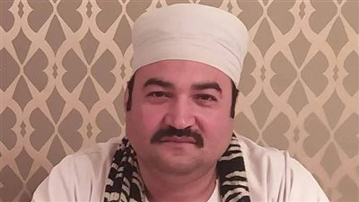 نادية مصطفى تعلن وفاة عازف المزمار السيد حسينى عطية