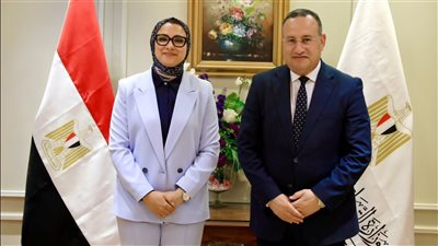قنصوة يبحث مع محافظ الوادي الجديد إنشاء مستشفى جامعي