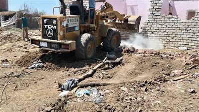 بالصور:ازالات فورية لحالات تعدي علي الاراضي الزراعية والبناء المخالف ب4 مراكز بالمنوفية 
