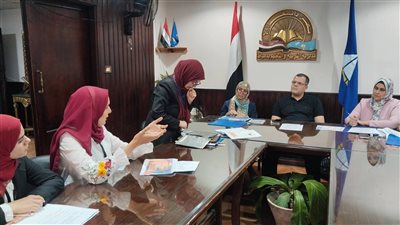 دمياط تشيد بأفكار المعلمين المبتكرة وتدعم توظيف التكنولوجيا والذكاء الاصطناعي بالتعليم