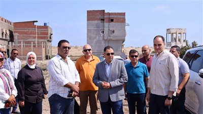دمياط تواصل تكثيف حملات النظافة ورفع تراكمات القمامة بالمناطق المختلفة