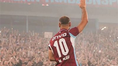 محمد صلاح نجم طرابزون سبور التركى وقائد منتخب مصر