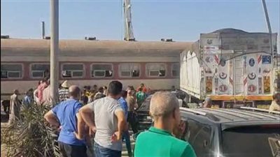 بتر ساقي شخص أسفل عجلة قطار بالقرب من محطة «الدير» بالأقصر