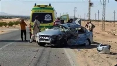 حادث تصادم سيارتين بالتجمع الخامس 