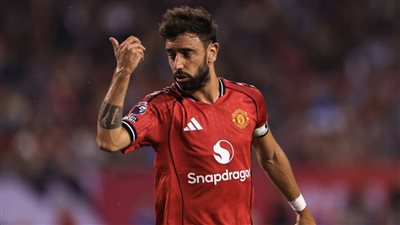 مانشستر يونايتد يخطط لتحصين بقاء 