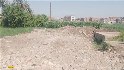 محافظ المنيا: تسليم موقع مدرسة «عزبة شهات» بسمالوط للبدء في إنشائها 